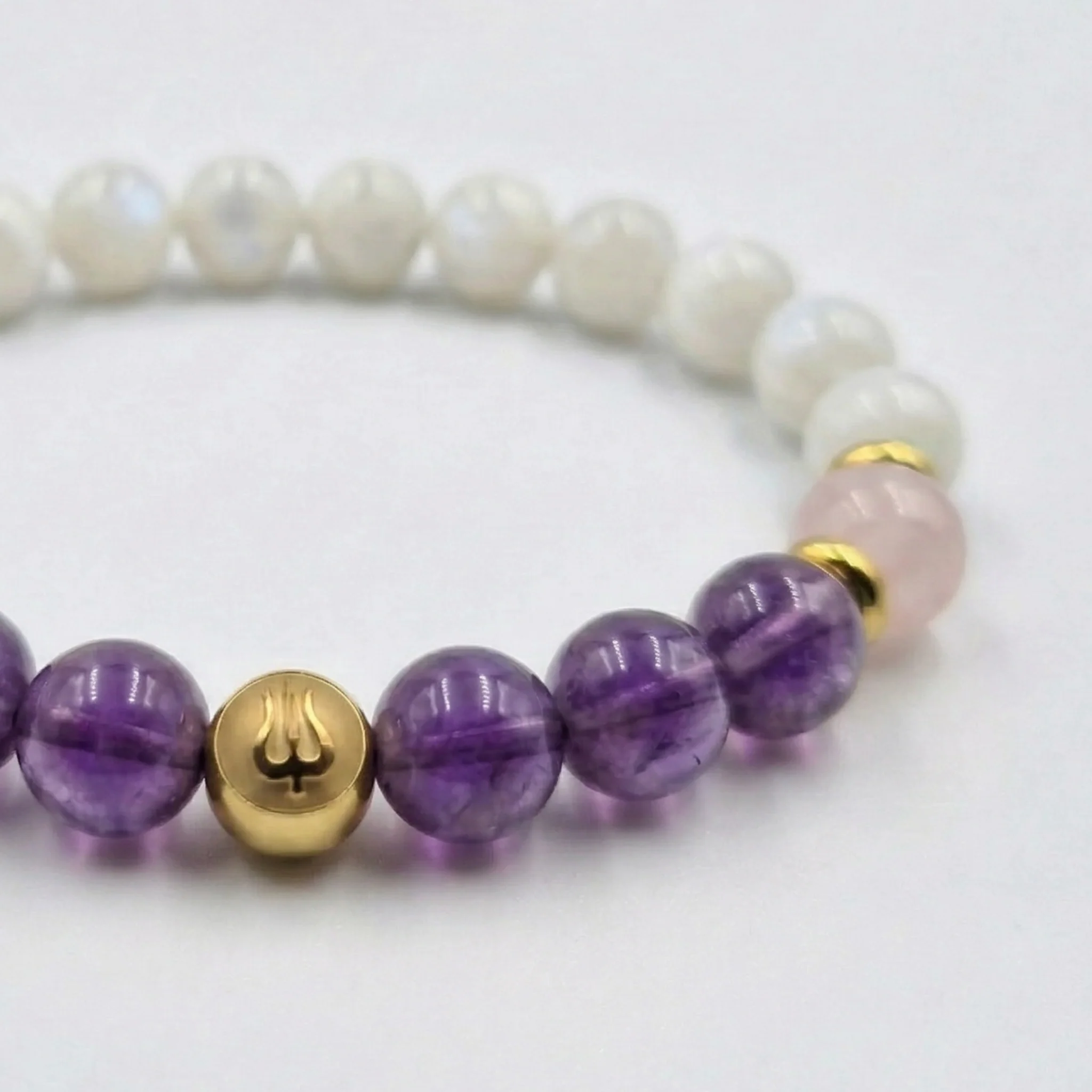 Bracelet COLIQUES DU NOURRISSON en Quartz rose, Pierre de Lune, Améthyste - Image 2