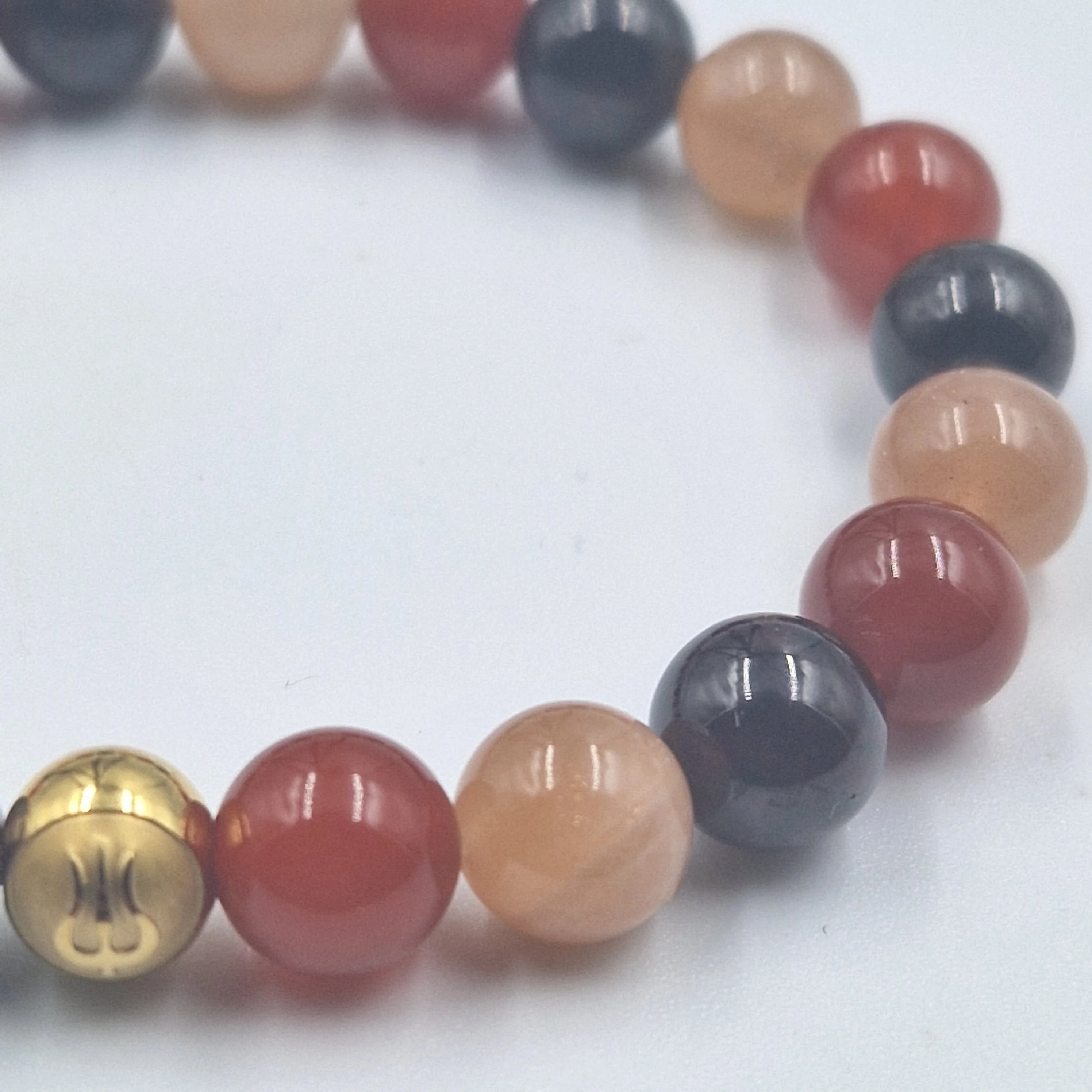 Bracelet DESIR en Cornaline, Pierre de soleil et Grenat - Image 2