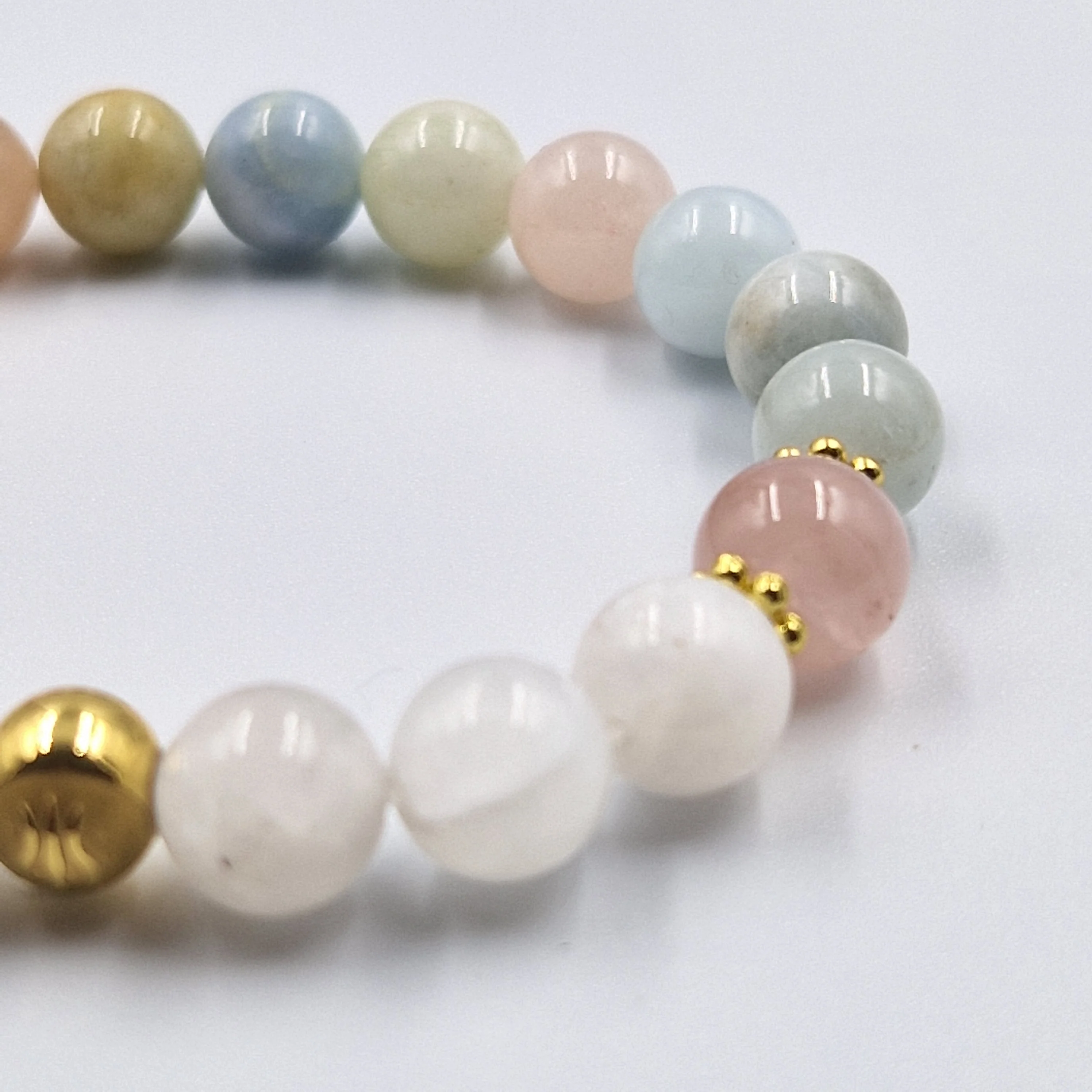 Bracelet Dévotion - Spécial Fête des mères en Morganite, Pierre de lune blanche et Quartz rose - Image 2