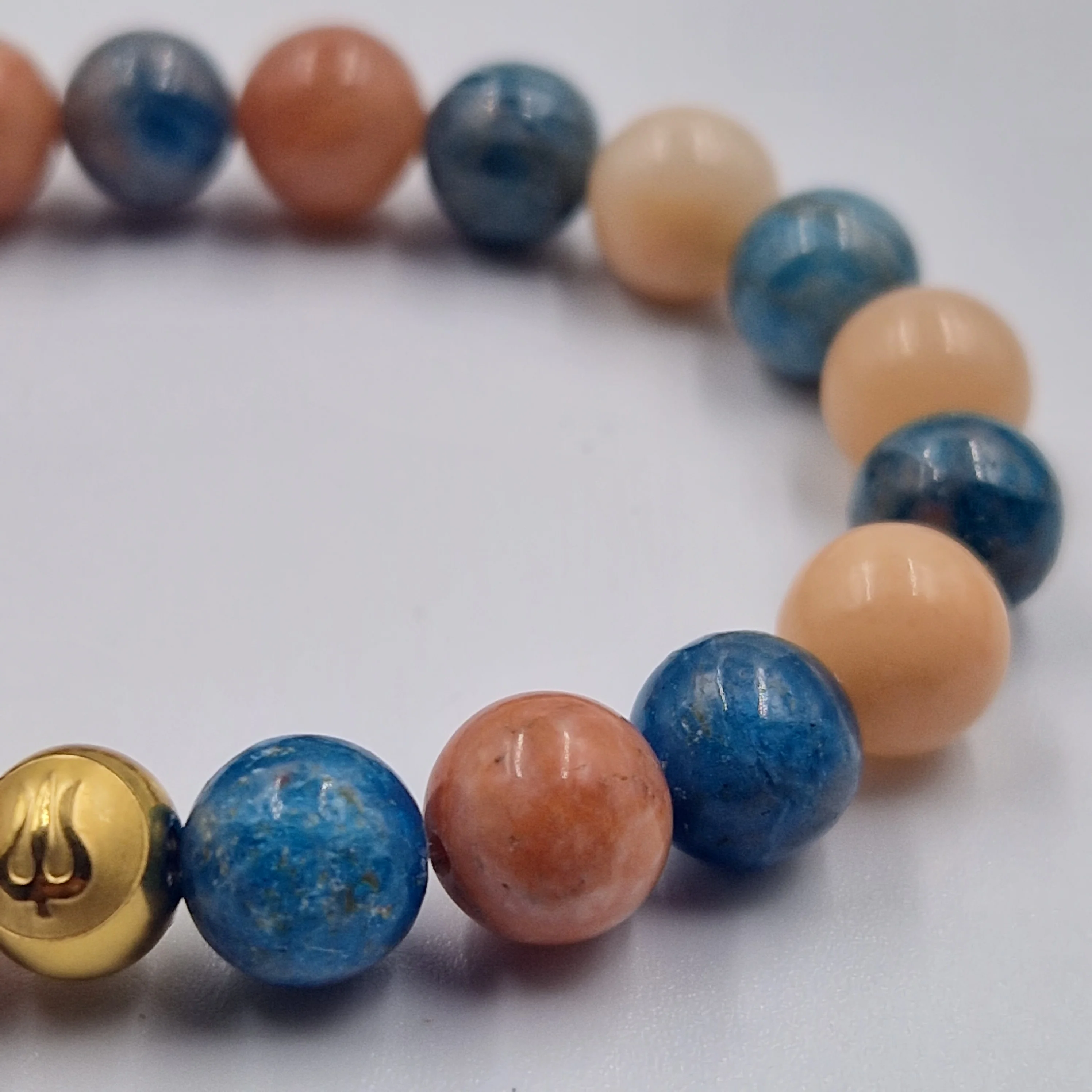 Bracelet en Apatite bleue et Bois fossilisé - Image 2