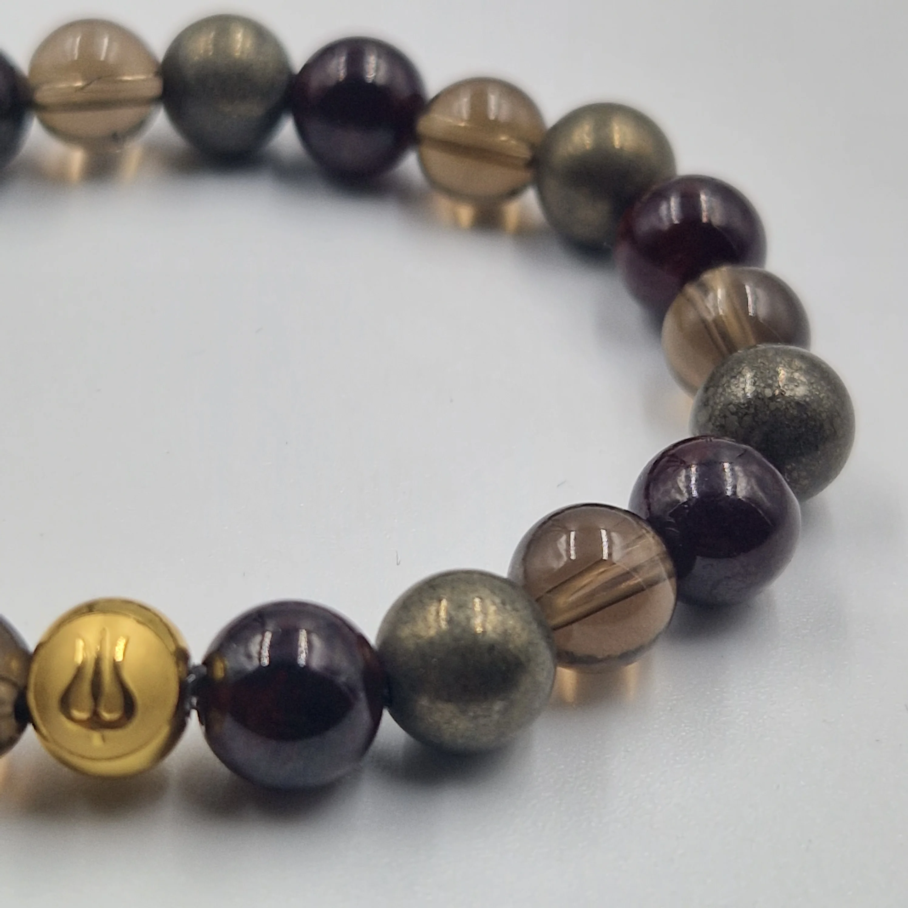Bracelet RICHESSE en Pyrite, Quartz fumé et Grenat - Image 2