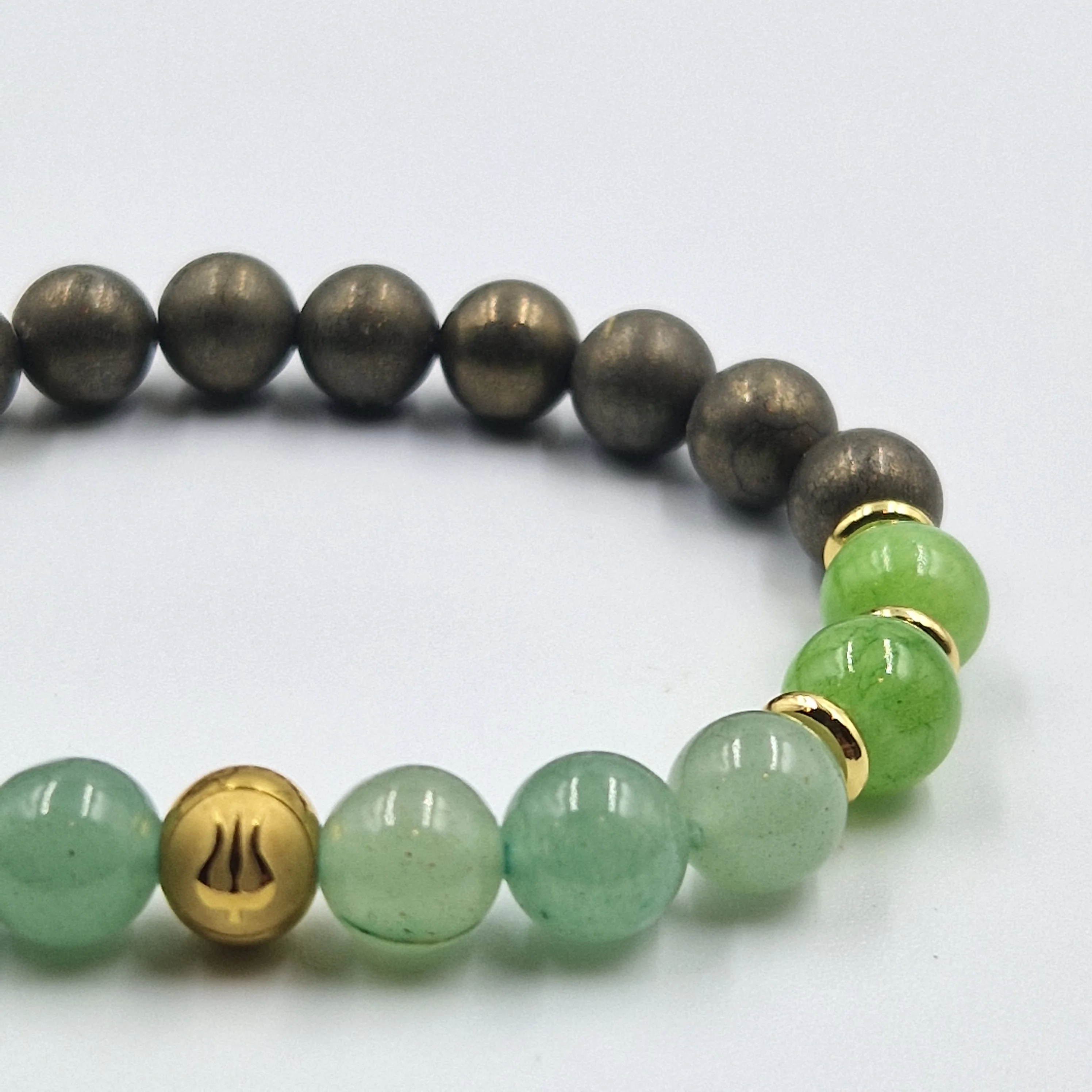 Bracelet Taureau Année 2025 en Aventurine verte, Jade vert et Pyrite - Image 2