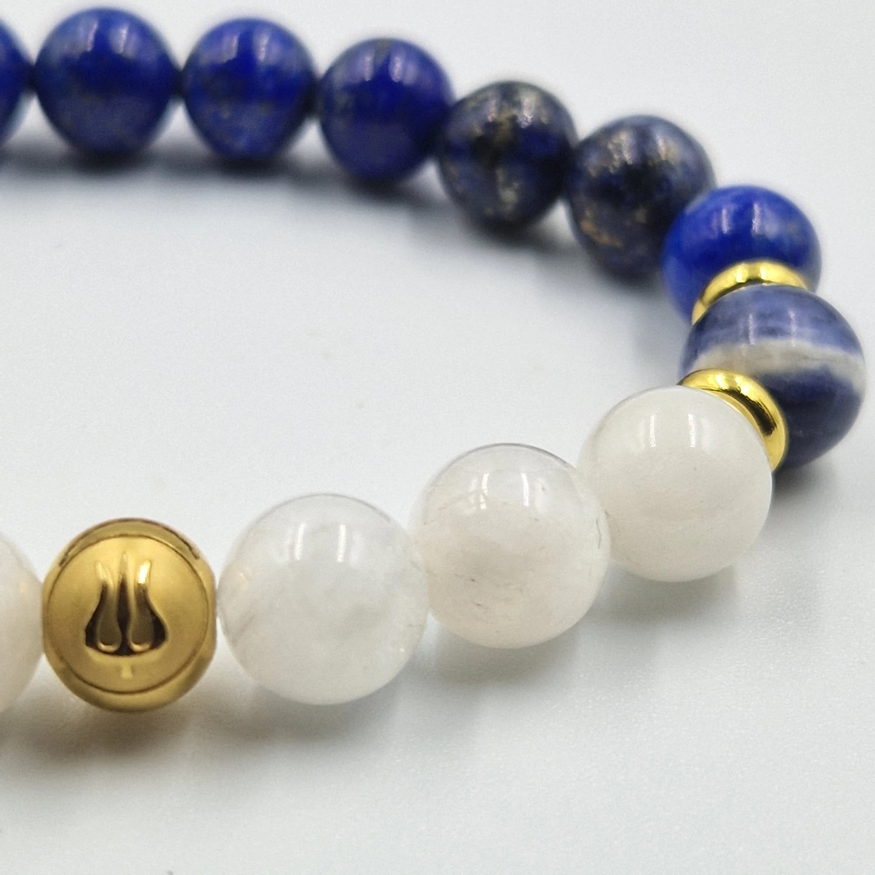 Bracelet Vierge Année 2024 en Pierre de lune blanche, Lapis lazuli et Sodalite - Image 2