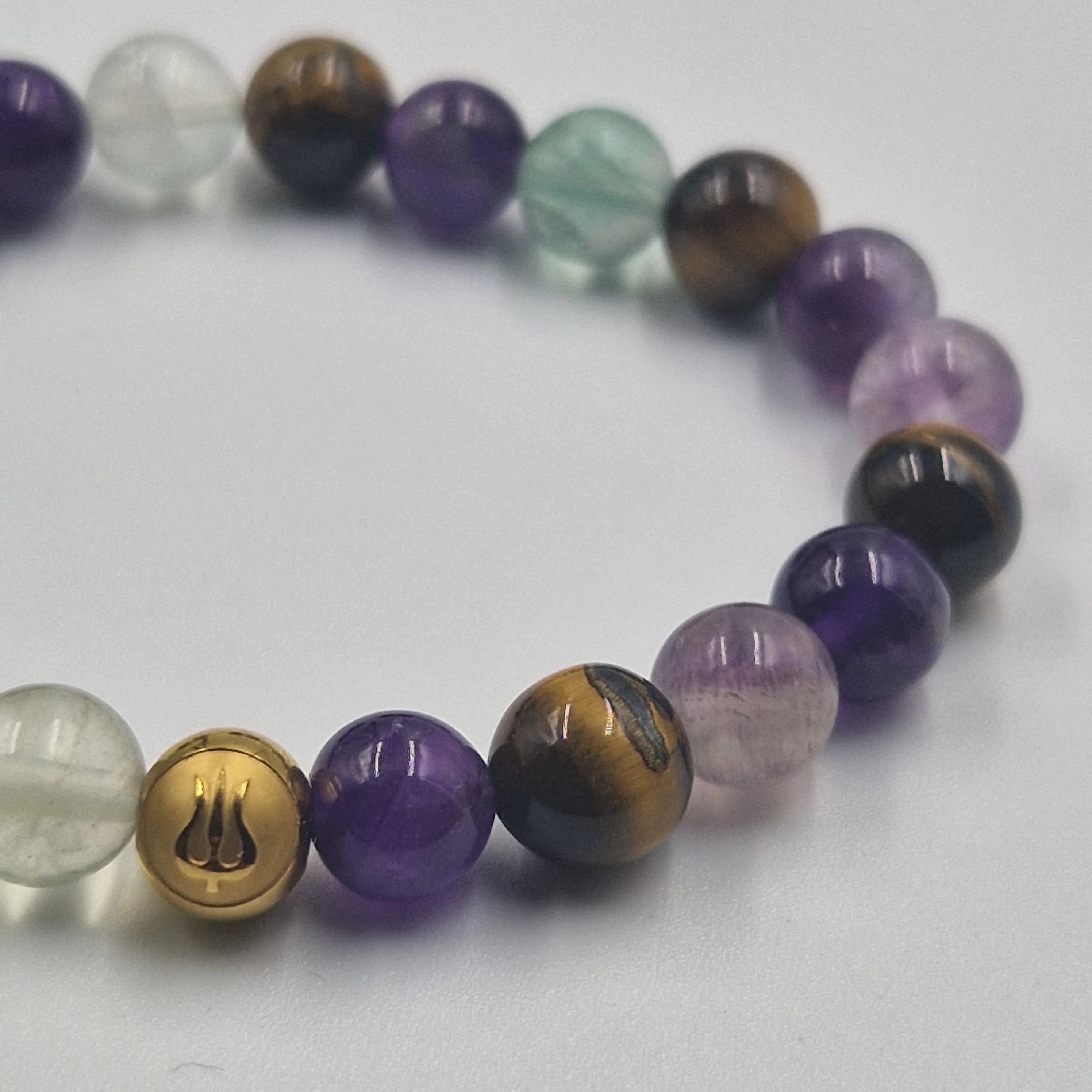 Bracelet VIVACITE en Améthyste, Oeil de tigre et Fluorite violette - Image 2
